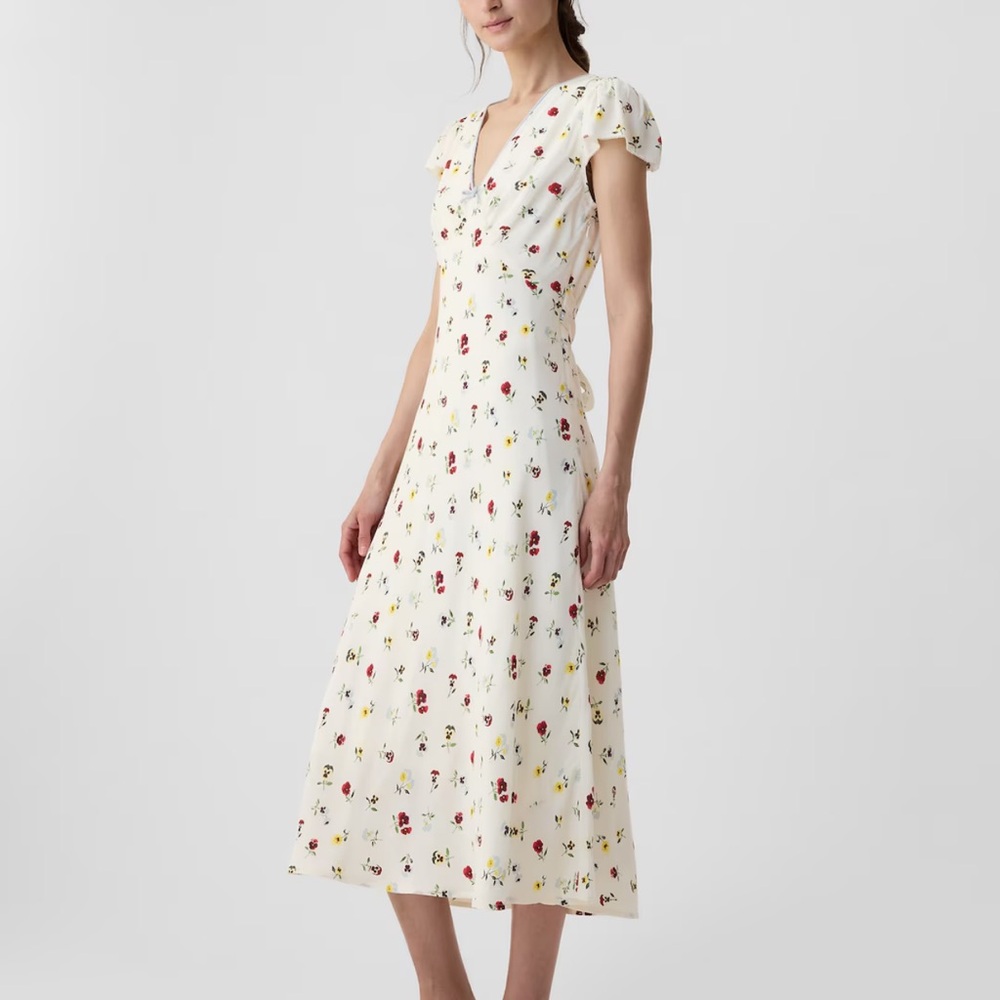 Gap x DÔEN Floral Midi Dress